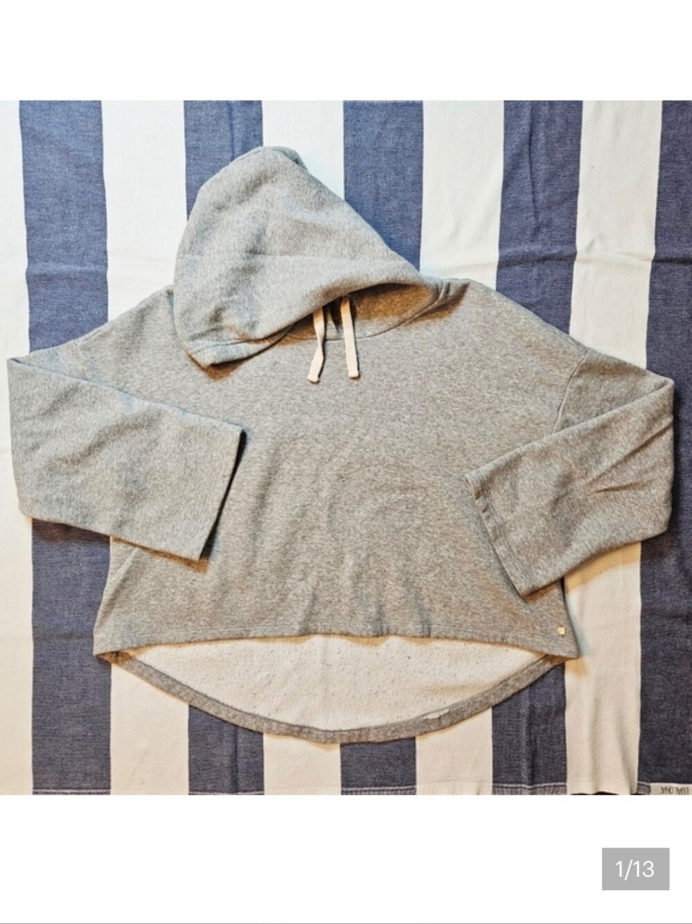 Fabletics Cropped Boxy Heather Grey Hoodie With Hi-Lo Hem Medium